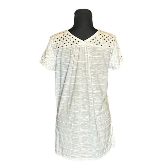 Cato Off White V-Neck Eyelet Trim Short Sleeve Tunic Top Size M - Picture 3 of 8
